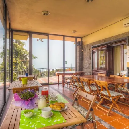 Etna Luxury